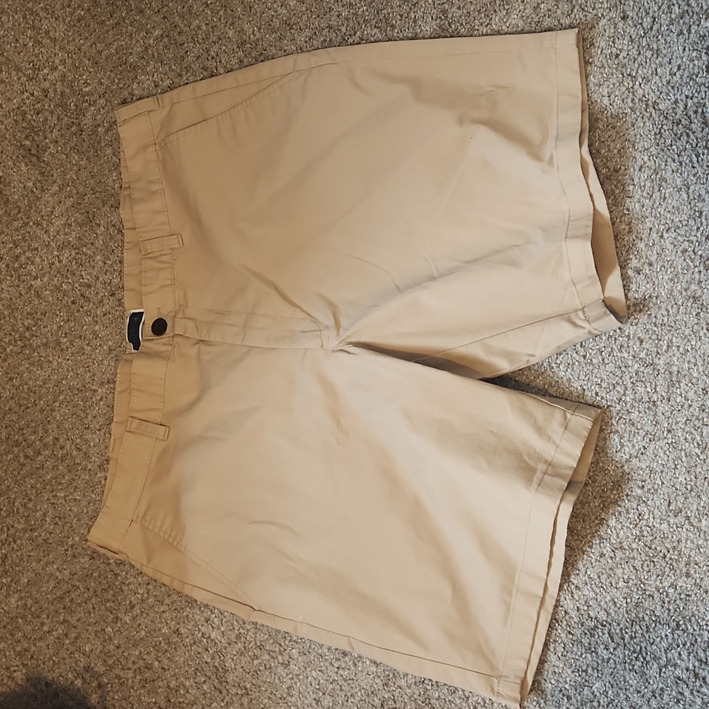 Club Room Tan Khaki Shorts Size 40